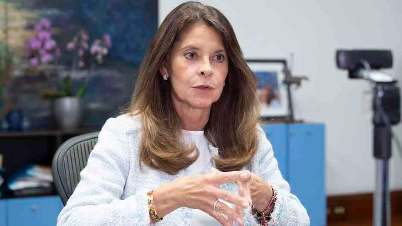 Las decisiones de la Corte Suprema, obviamente, son respetables, pero personalmente estoy totalmente de acuerdo con lo que ha dicho el presidente Duque.