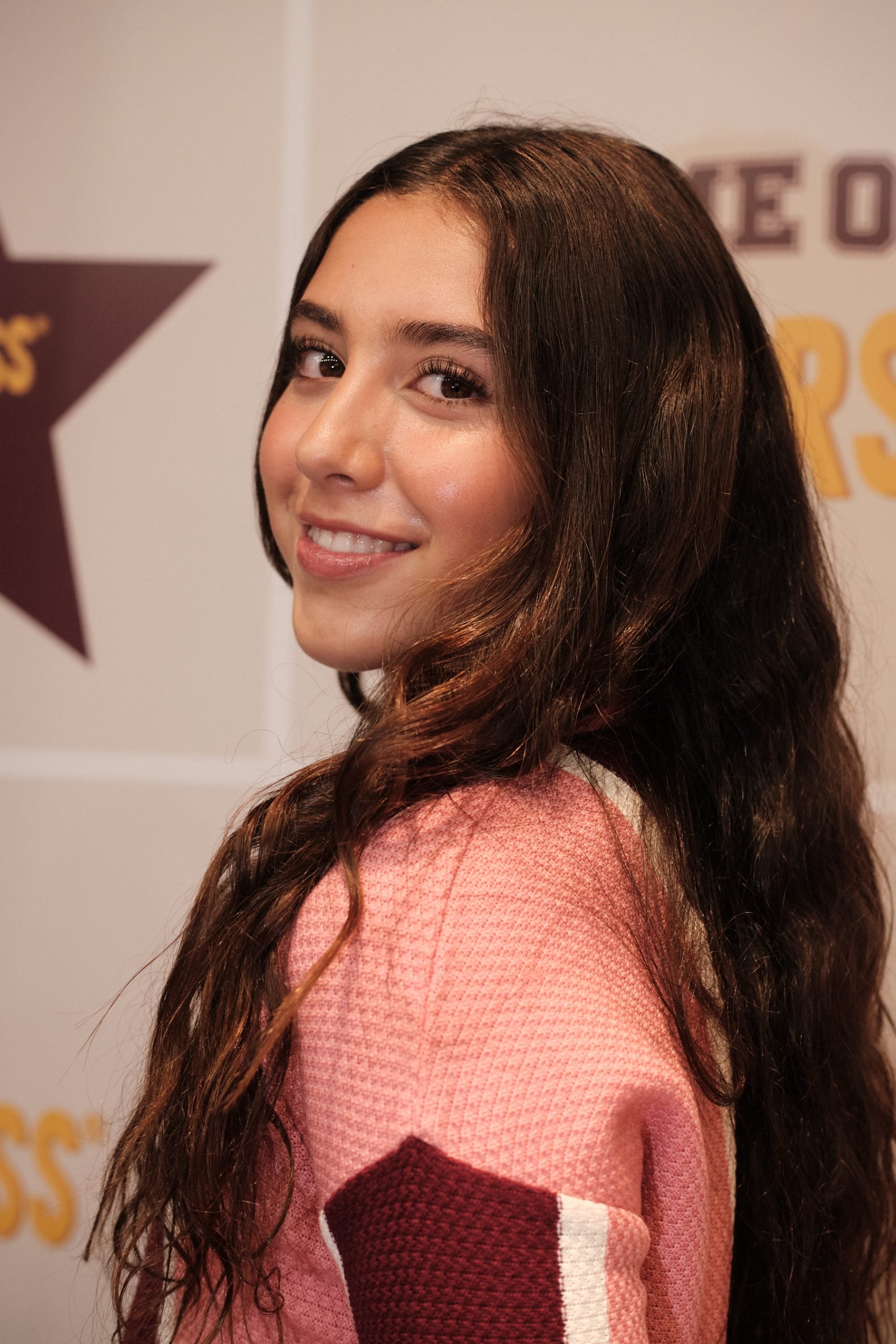 A sus 13 años,Salomé, la hija de James Rodríguez y Daniela Ospina fue la encargada de abrir el desfile de Off Corss, con el que la marca infantil participa, por tercer año consecutivo, como la única firma especializada en moda para niños.