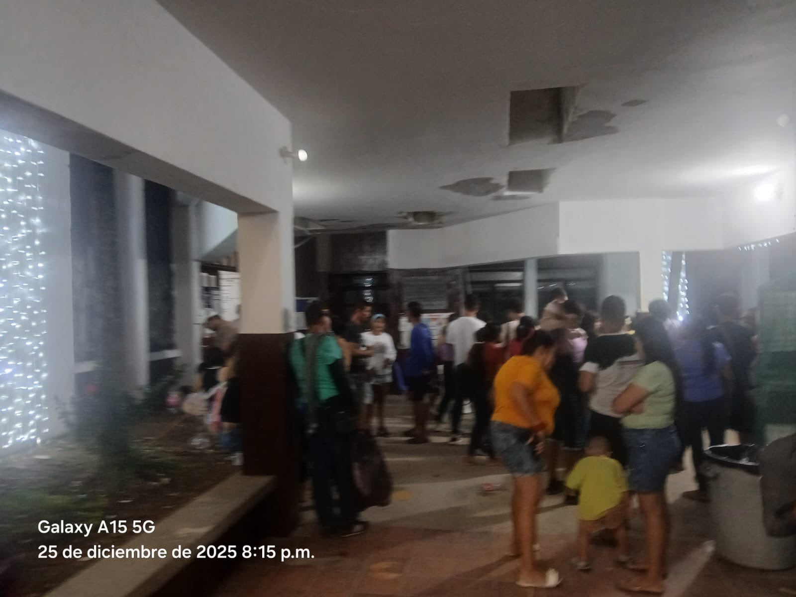 Familias desplazadas en Norte de Santander por enfrentamientos entre el ELN y las disidencias de las Farc.