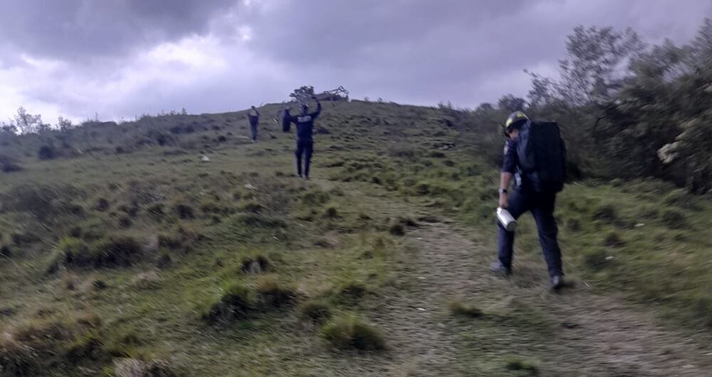 Montaña por donde sobrevoló el paracaidista que murió en Bello, Antioquia.