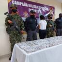 Mujer capturada con $1.000 millones