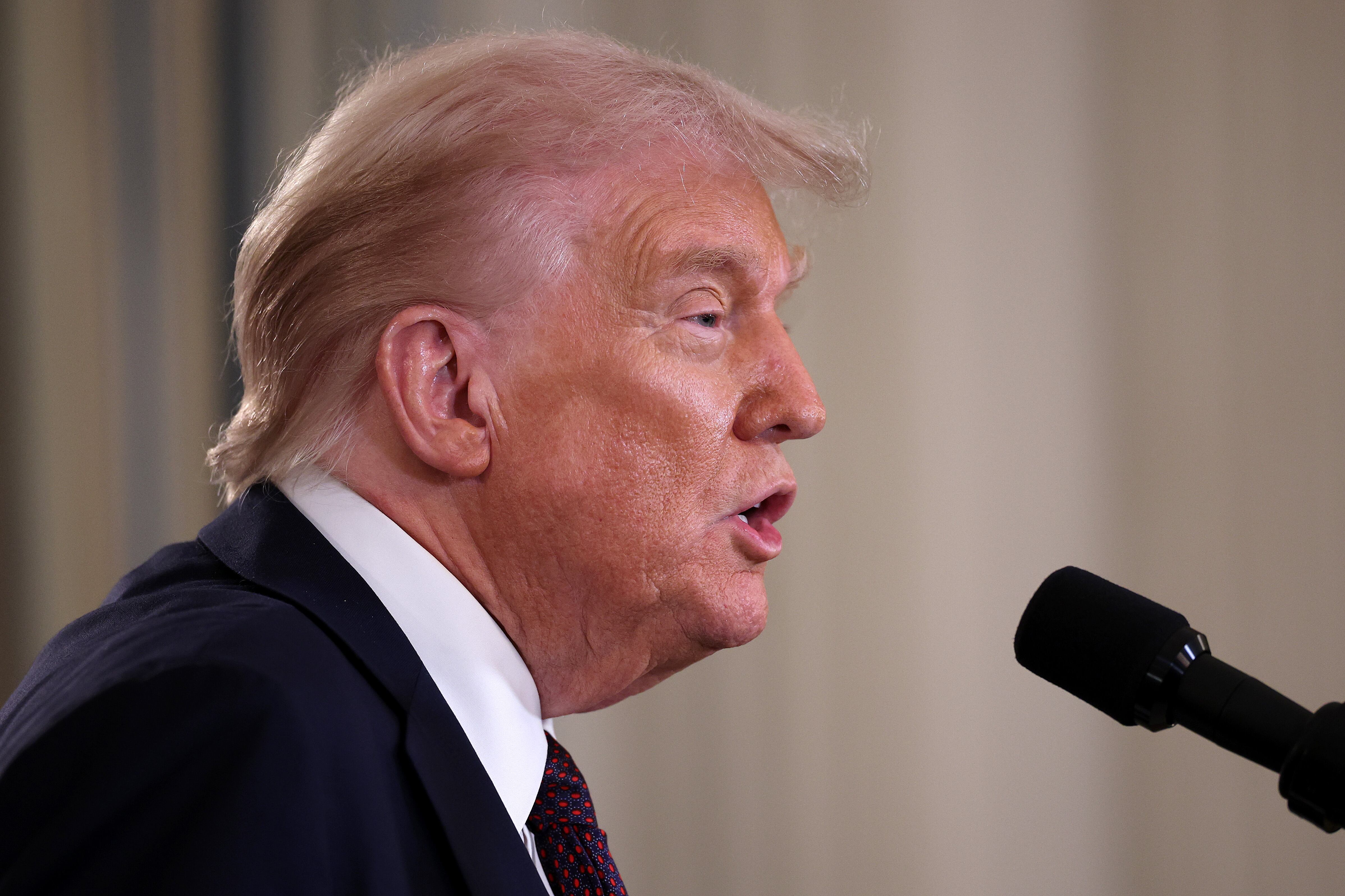 Netanyahu en rueda de prensa junto a Trump.