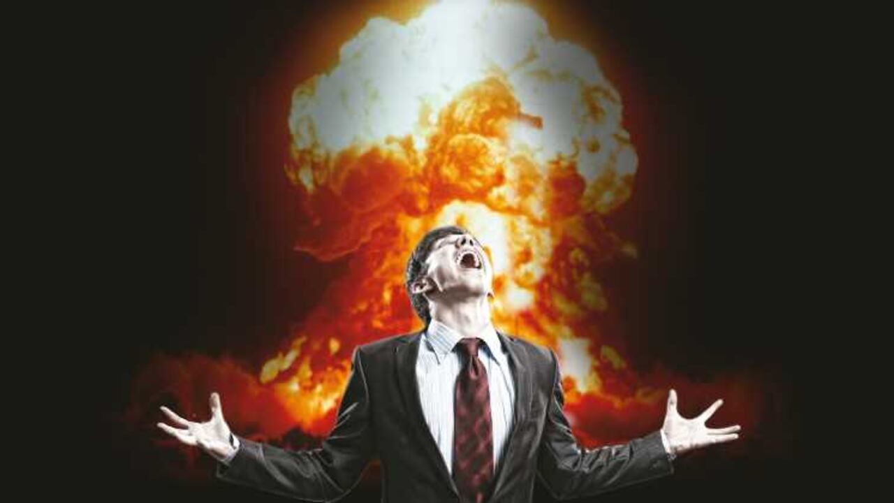 Con la proliferación de armas de destrucción masiva aún hay motivo de preocupación por esta causa. El humo de la explosión causaría un invierno nuclear que pondría fin a la civilización.