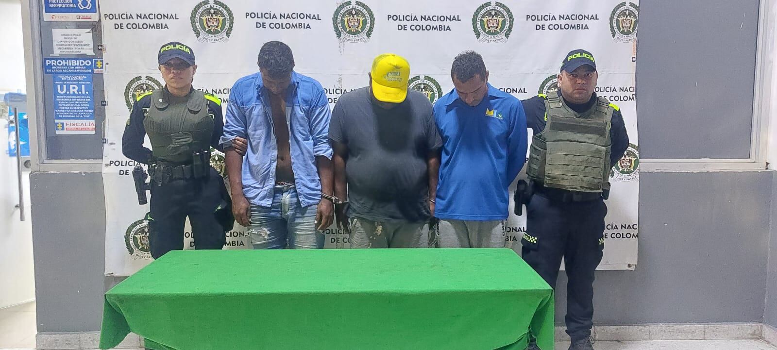 Tres personas fueron capturadas por el delito de robo de energía