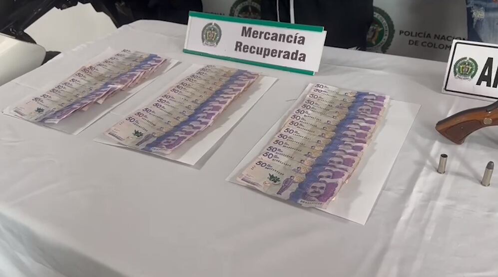 Frustran fleteo en la localidad de Tunjuelito tras contundente reacción policial; así recuperaron $17 millones en efectivo