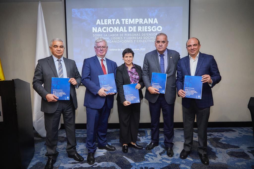 Preocupante panorama para líderes sociales: 706 municipios representan un riesgo latente para su seguridad, asegura la Defensoría del Pueblo