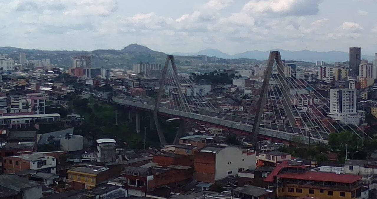 El pico y placa se aplica en dos horarios de lunes a viernes