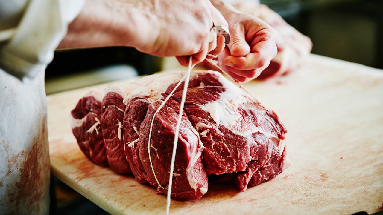 La carne roja guarda relación con el cáncer colorrectal.