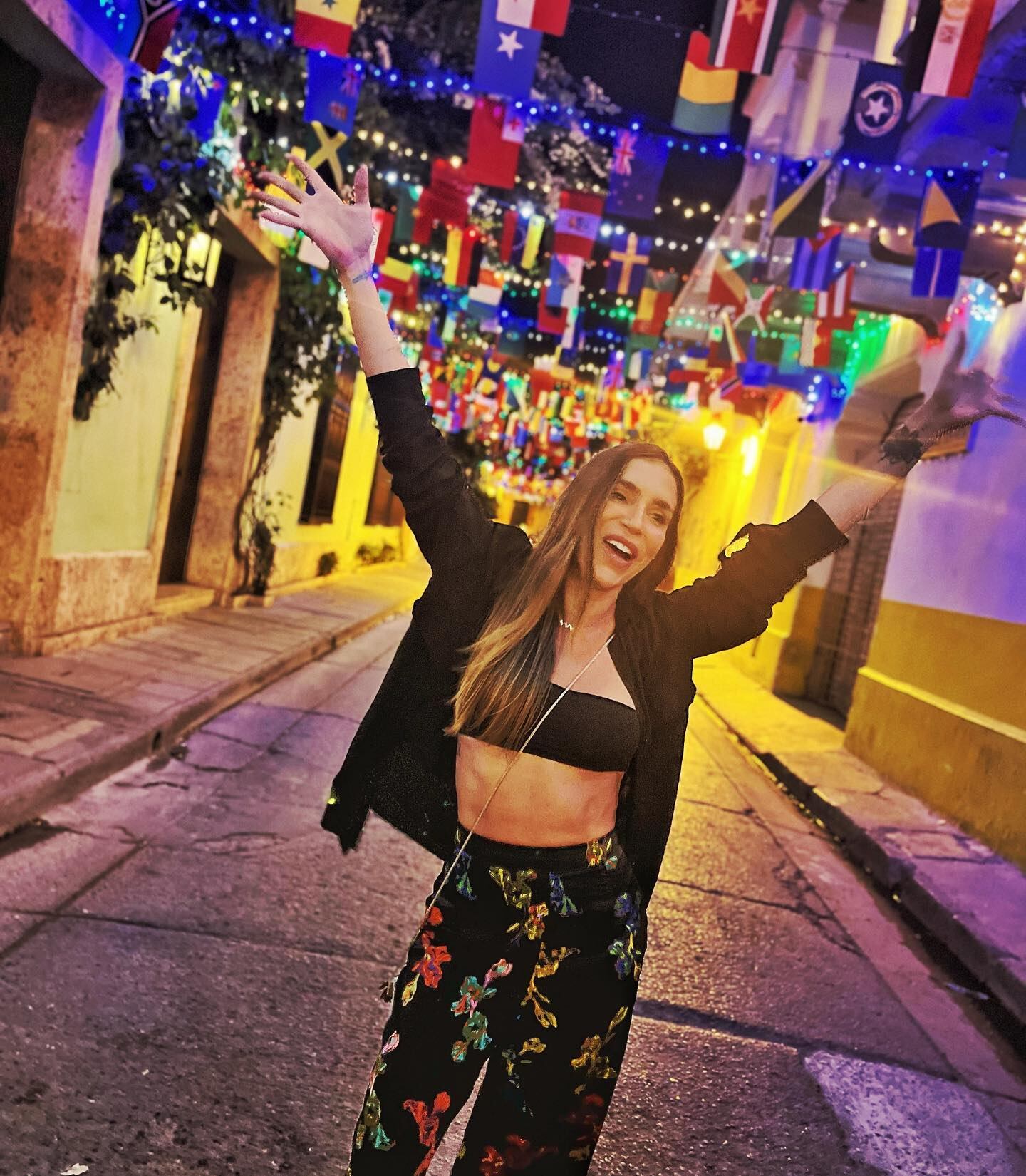 Las prendas de vestir que usa Valentina Lizcano en Semana Santa.