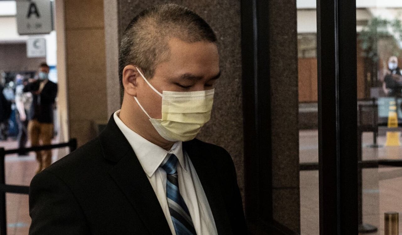 Tou Thao asistiendo a una de las audiencias frente a un juez