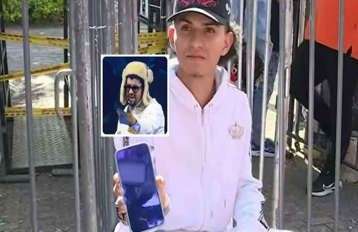 El joven que hacía un favor en la fila de Bad Bunny y terminó con boleta VIP de regalo.