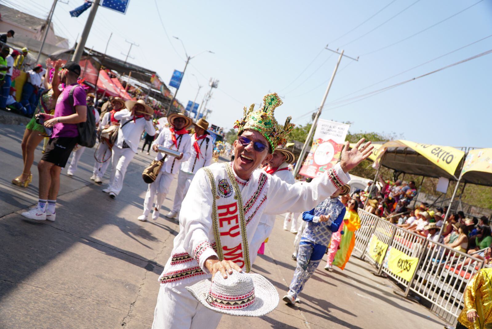 Rey Momo Sebastián Guzmán.
