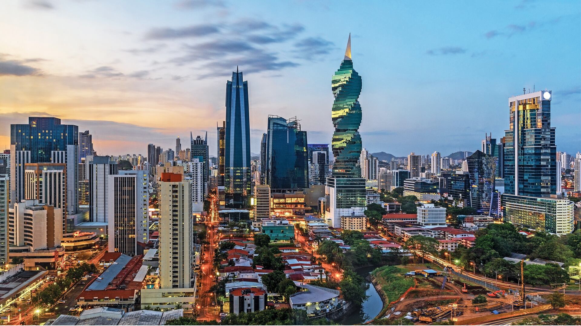 Especial Real State, Amarilo