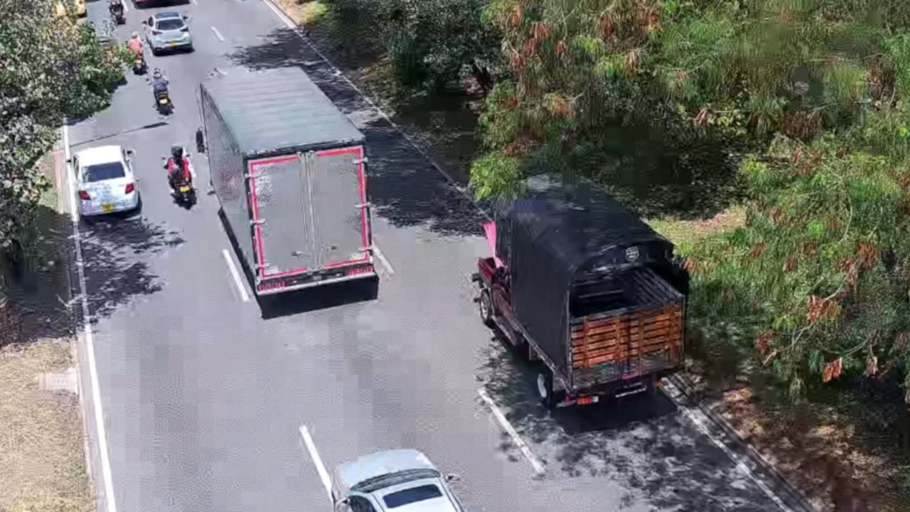 Autopista sur, calzada occidental, a la altura de la calle 54, en Medellín.