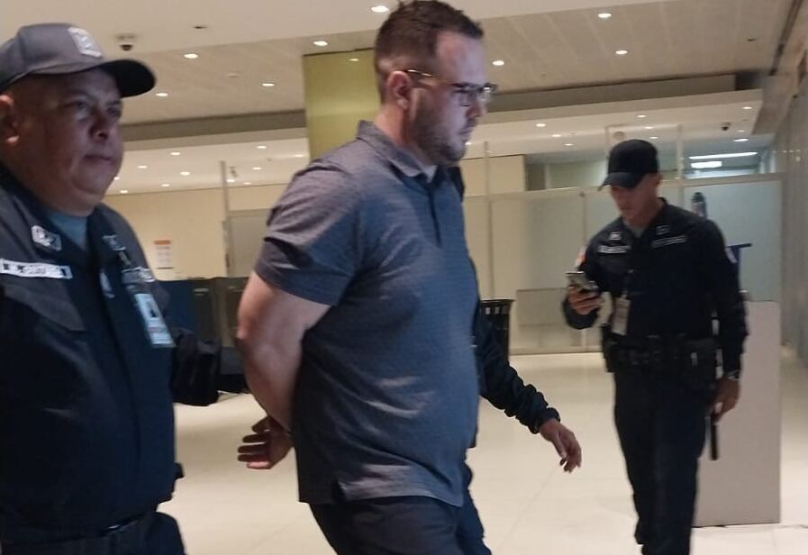 Policía de Panamá captura a John Poulos, sospechoso muerte Valentina Trespalacioscaptura a John Poulos, sospechoso muerte Valentina Trespalacios