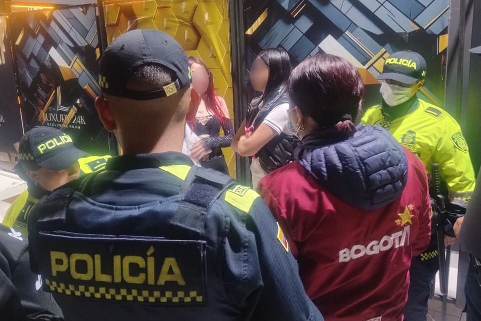 Menores de edad en discotecas y bares.