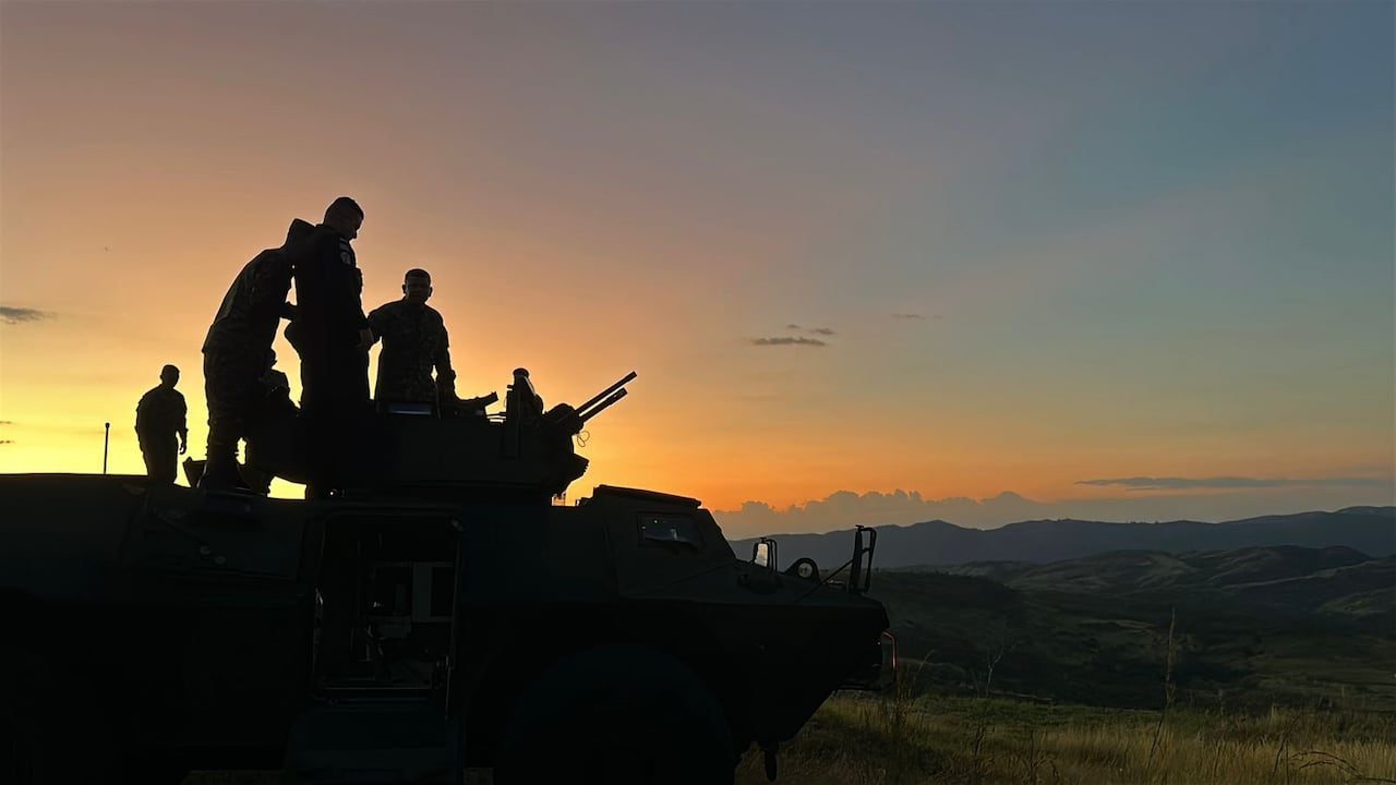 Operaciones militares son apoyadas con la logística necesaria.