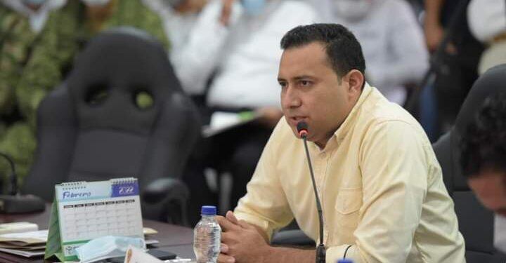 Este es el nuevo gobernador hasta nueva orden.