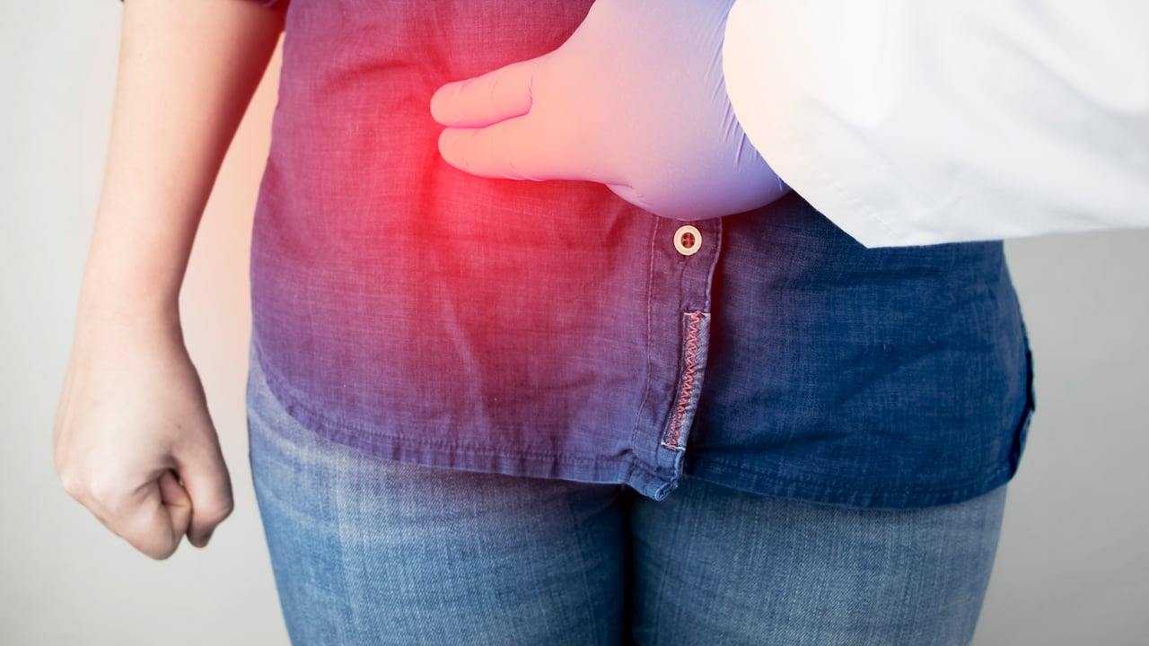 El dolor en la vesícula puede ser causado por cálculos biliares.