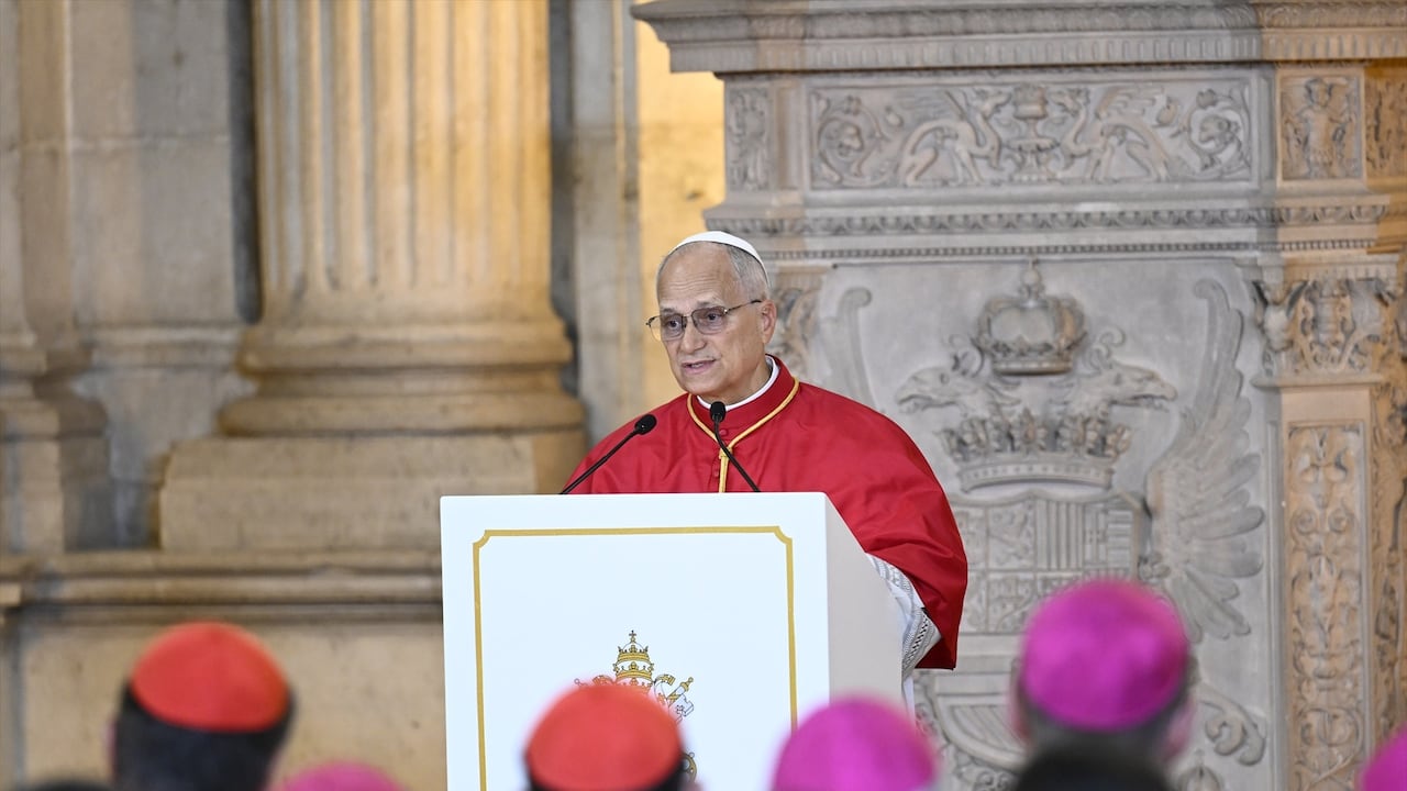 El Papa León XIV pronuncia un discurso durante su ceremonia de bienvenida en el Palacio Real, a 6 de junio de 2026, en Madrid (España).