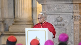 La Casa Real recibe al Papa León XIV en el Palacio Real de Madrid