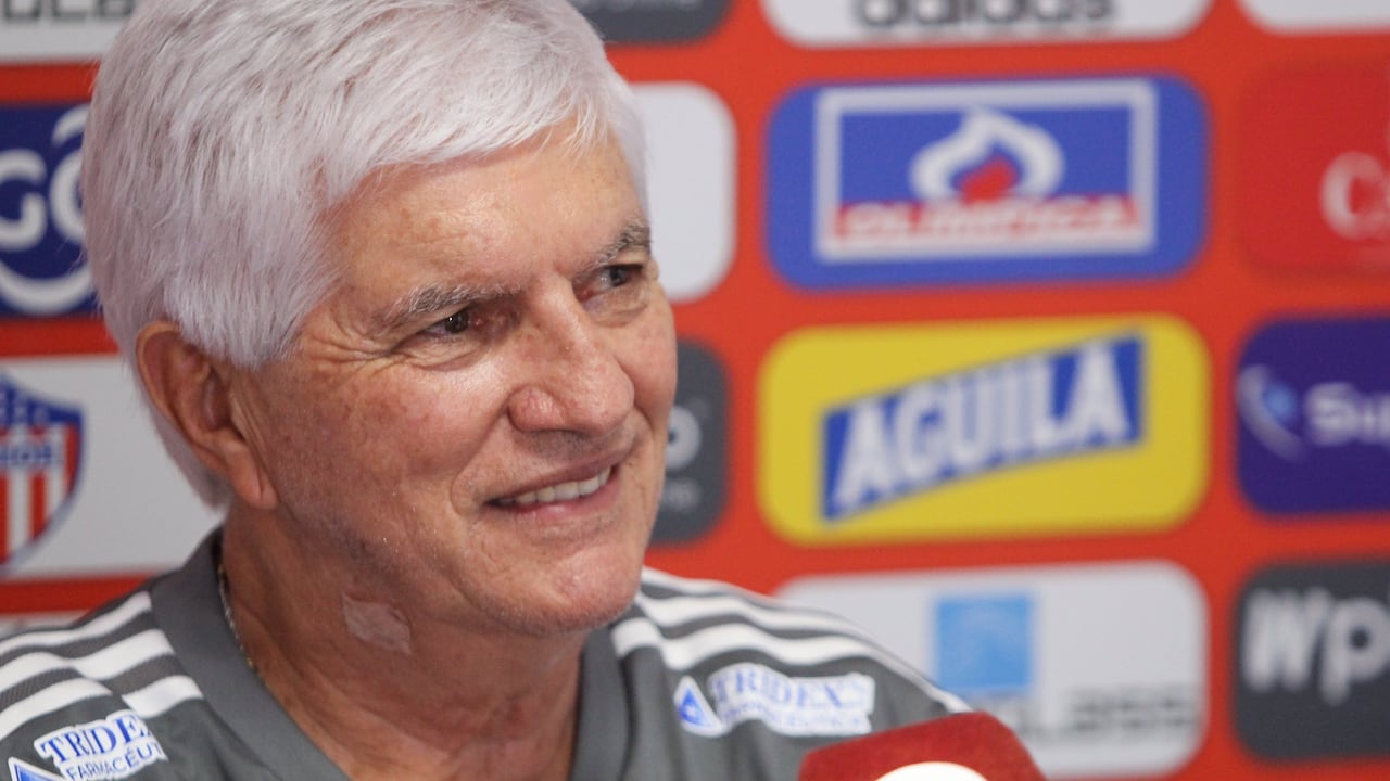 Julio Comesaña regresa al Junior de Barranquilla tras el despido de Juan Cruz Real.