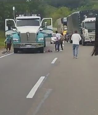 El conductor también fue lesionado.