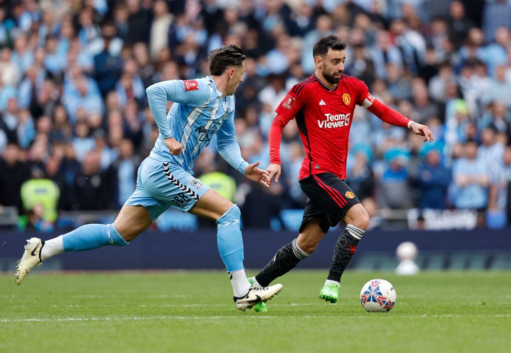 LONDON, ENGLAND - APRIL 21: Bruno Fernandes of Manchester United and Ben Sheaf of Coventry City during the Emirates FA Cup Semi Final match between Coventry City and Manchester United at Wembley Stadium on April 21, 2024 in London, England. (Photo by James Baylis - AMA/Getty Images)
