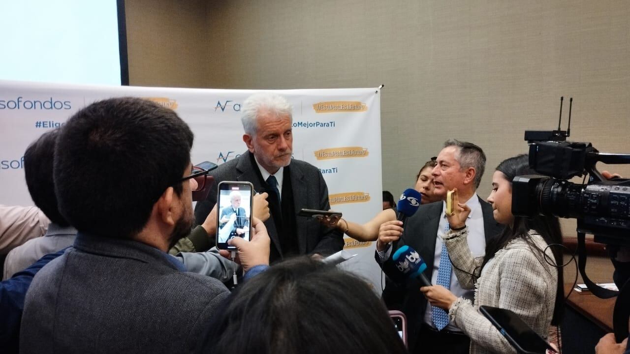 Santiago Montenegro, presidente de Asofondos, en la rueda de prensa en la que presentó los resultados de 2023.