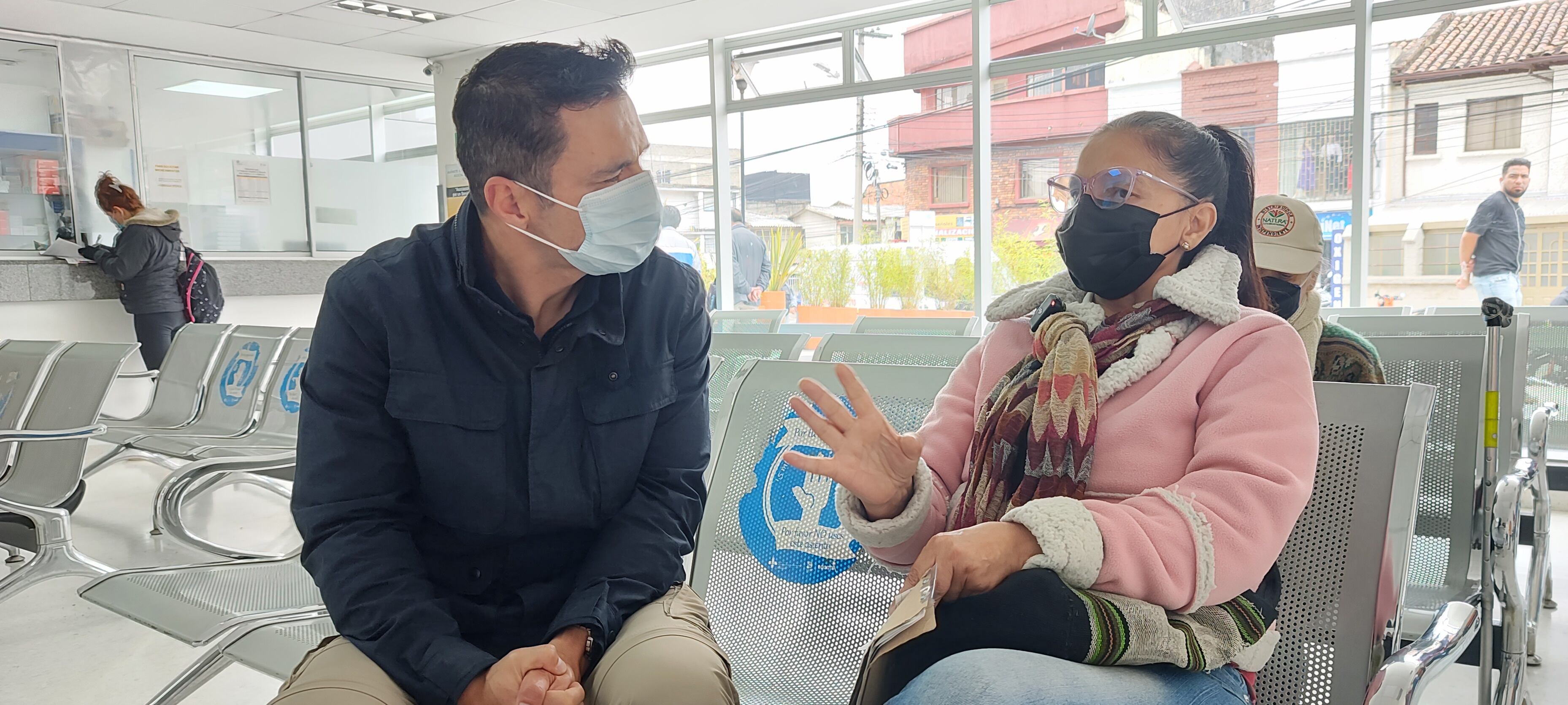 Juan Diego Alvira, hospitales