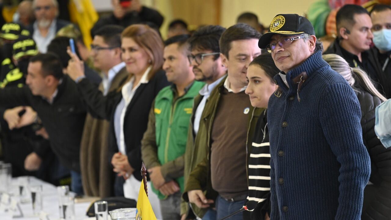 Gustavo Petro le habló al país y contó cuál será el futuro de estos jóvenes.