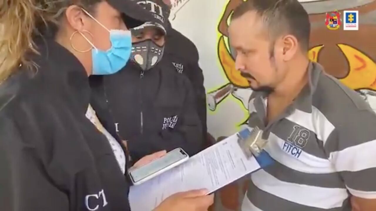 El Juzgado 43 Penal de Bogotá condenó a 37 años y seis meses de prisión al expatrullero por homicidio agravado.