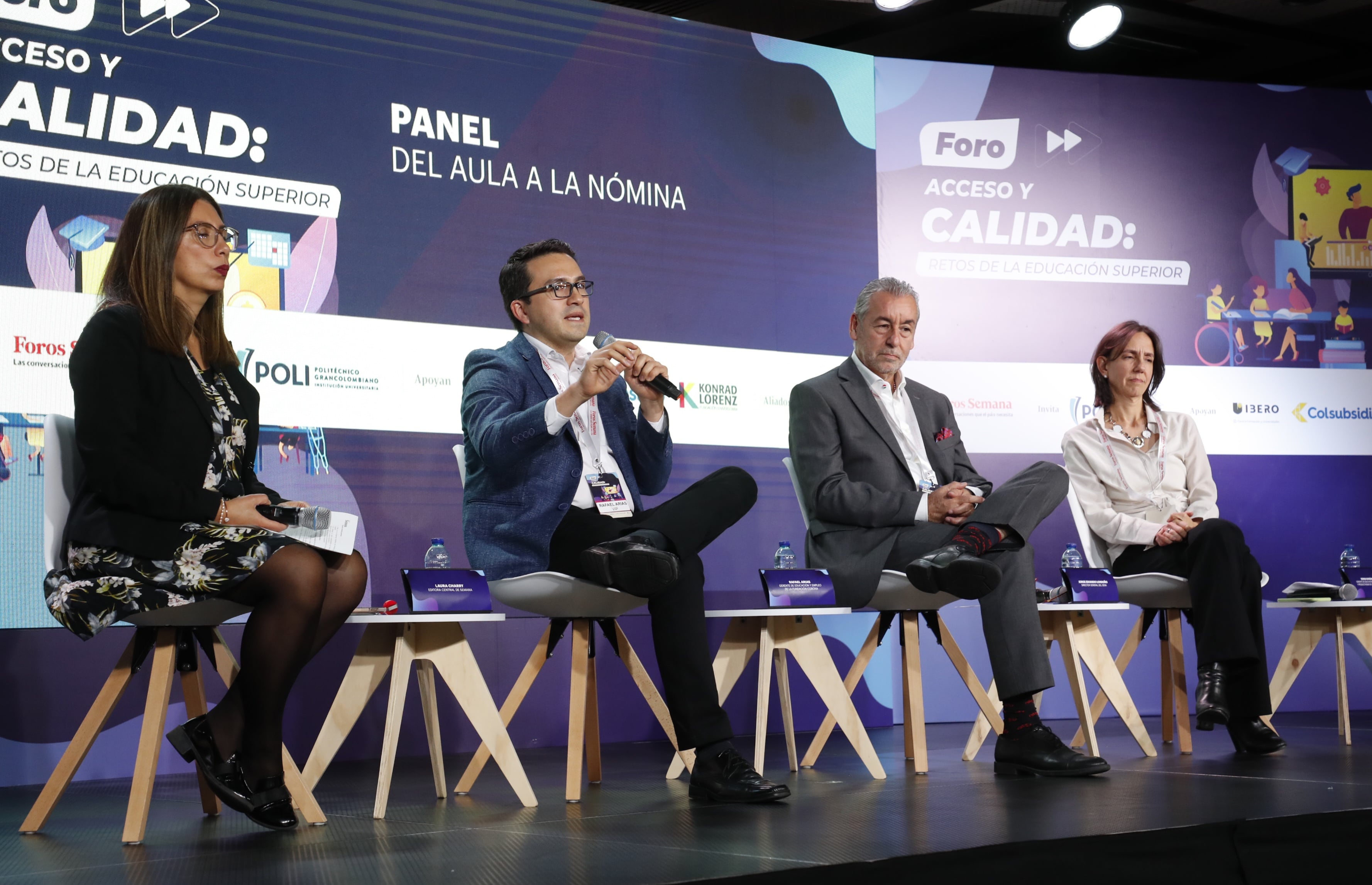 PANEL: DEL AULA A LA NÓMINA