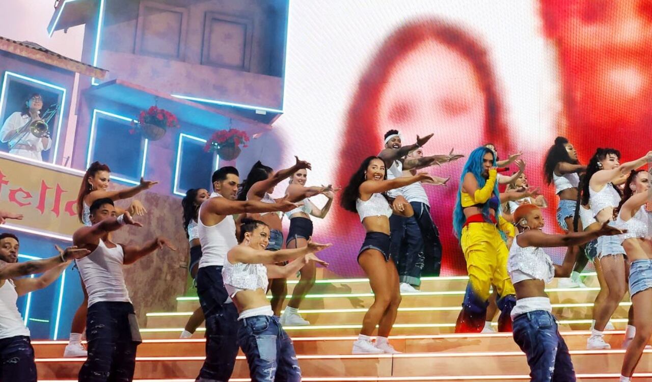 La cantante colombiana Karol G se presentó en el festival Coachella 2022