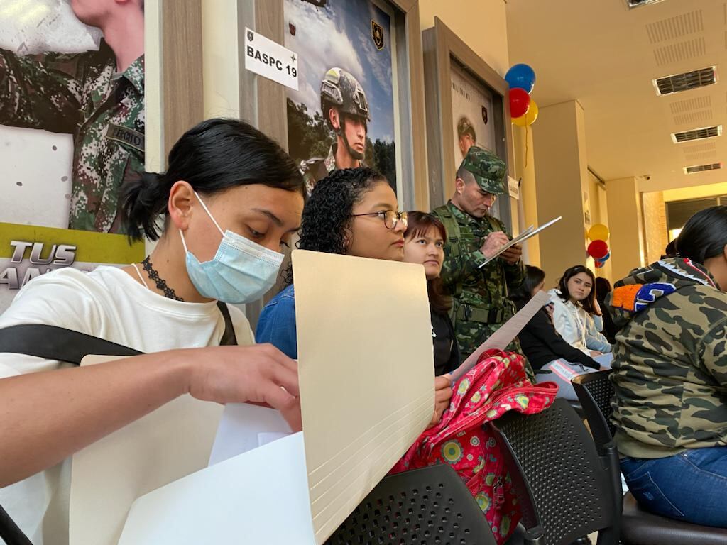 Mujeres se postular para prestar servicio militar