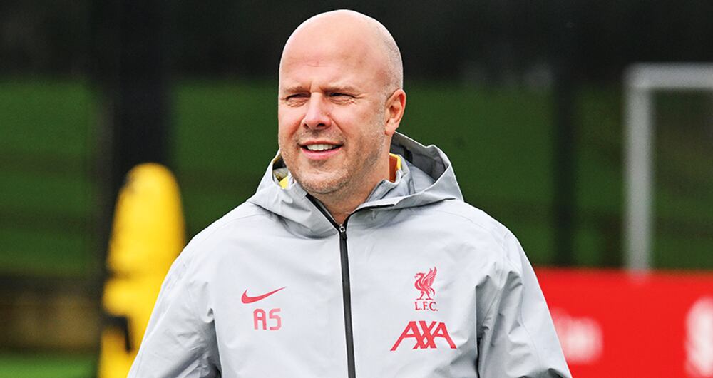 Arne Slot ha arrancado con buen pie en el banquillo de los ‘Reds’ y tiene al equipo en la cima de la Premier League.