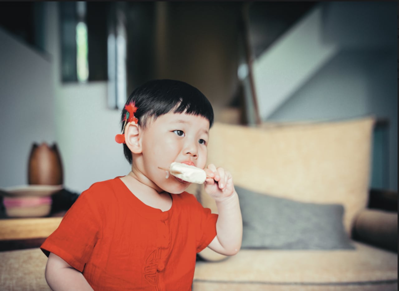 Las nuevas generaciones también se preocupan por problemas digestivos como la intolerancia a la lactosa, que ha llevado al desarrollo de categorías de helados cuya composición no contiene leche, pero que mantienen su cremosidad a base de plantas