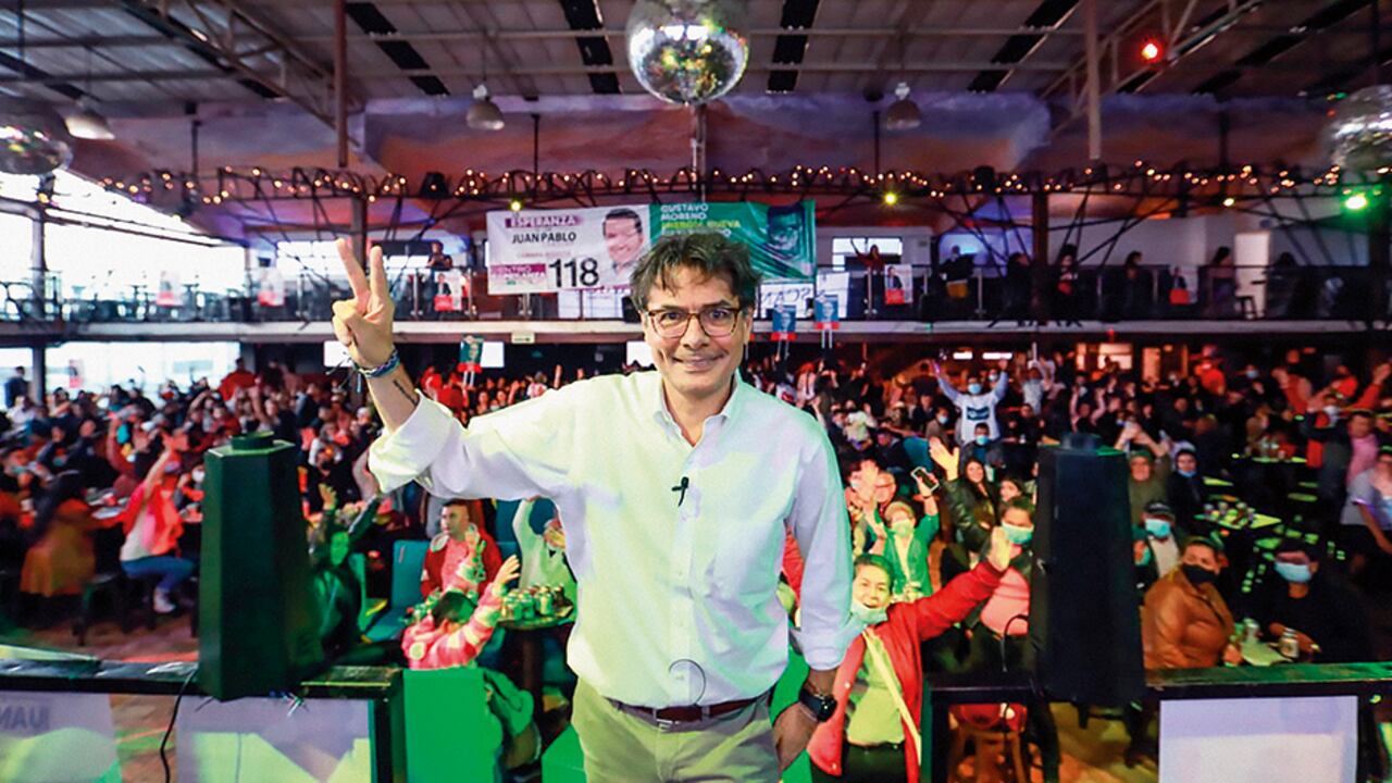 Las tensiones en el interior de la coalición son tales que el precandidato Jorge Enrique Robledo acusó a Alejandro Gaviria de violar los acuerdos.