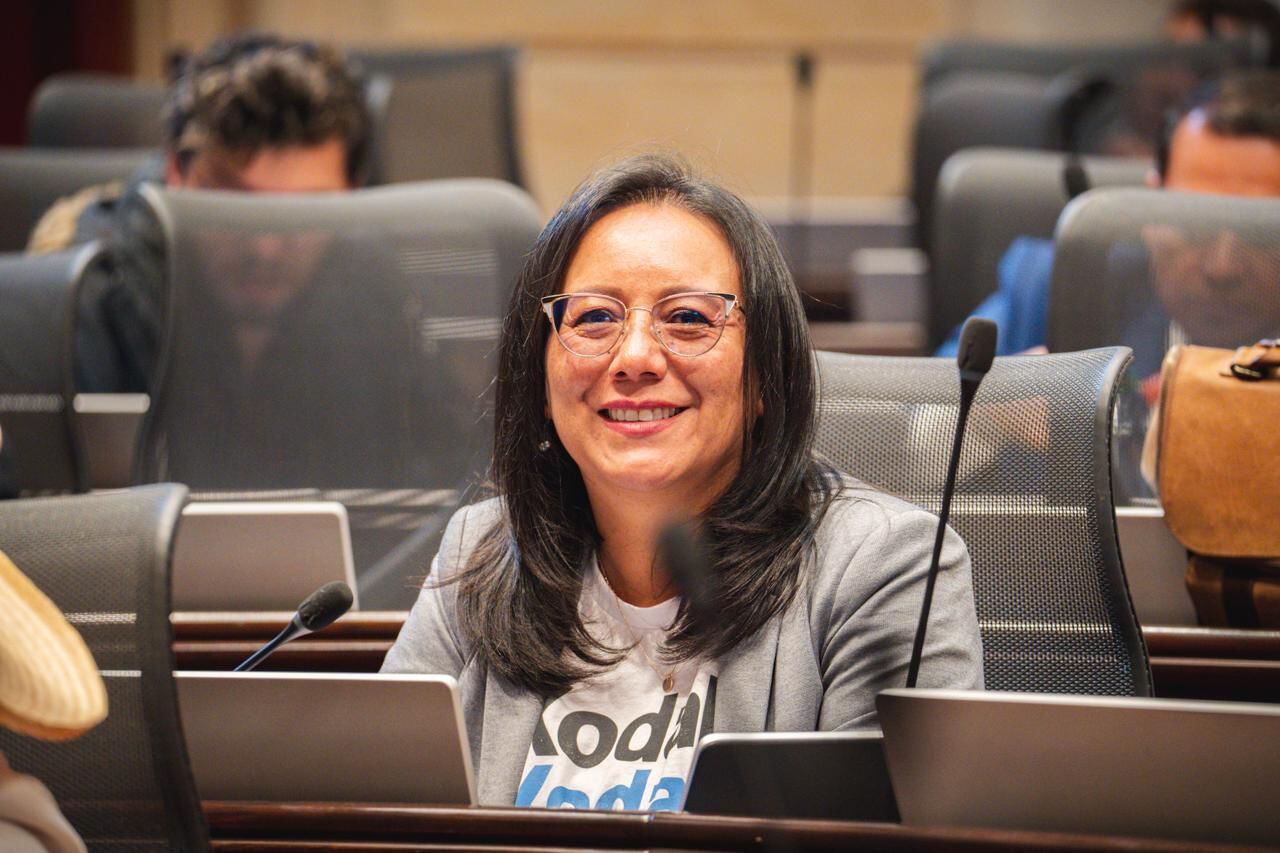 Representante Alexandra Vásquez