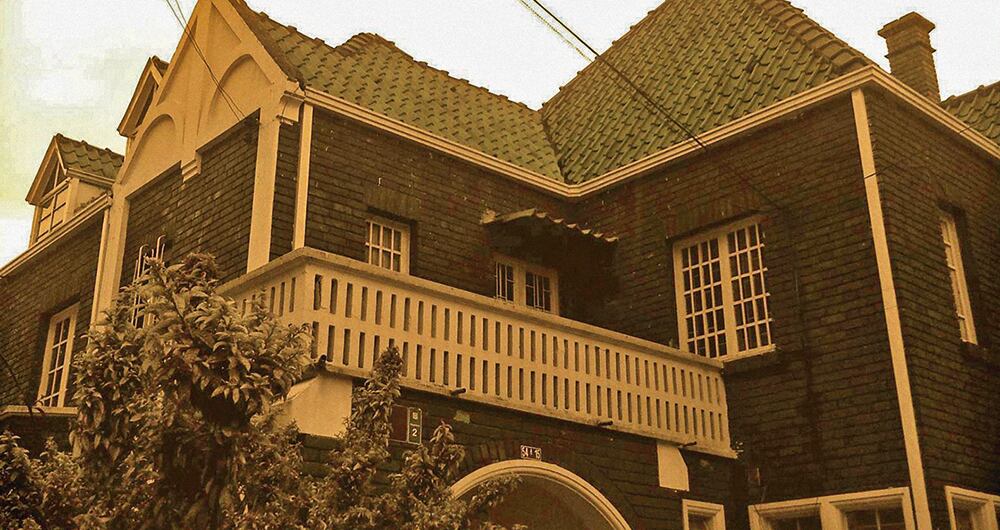 En la calle 28A # 16A-31 queda la casa preciosa donde opera Casa Kilele, en el barrio Armenia, Teusaquillo. 