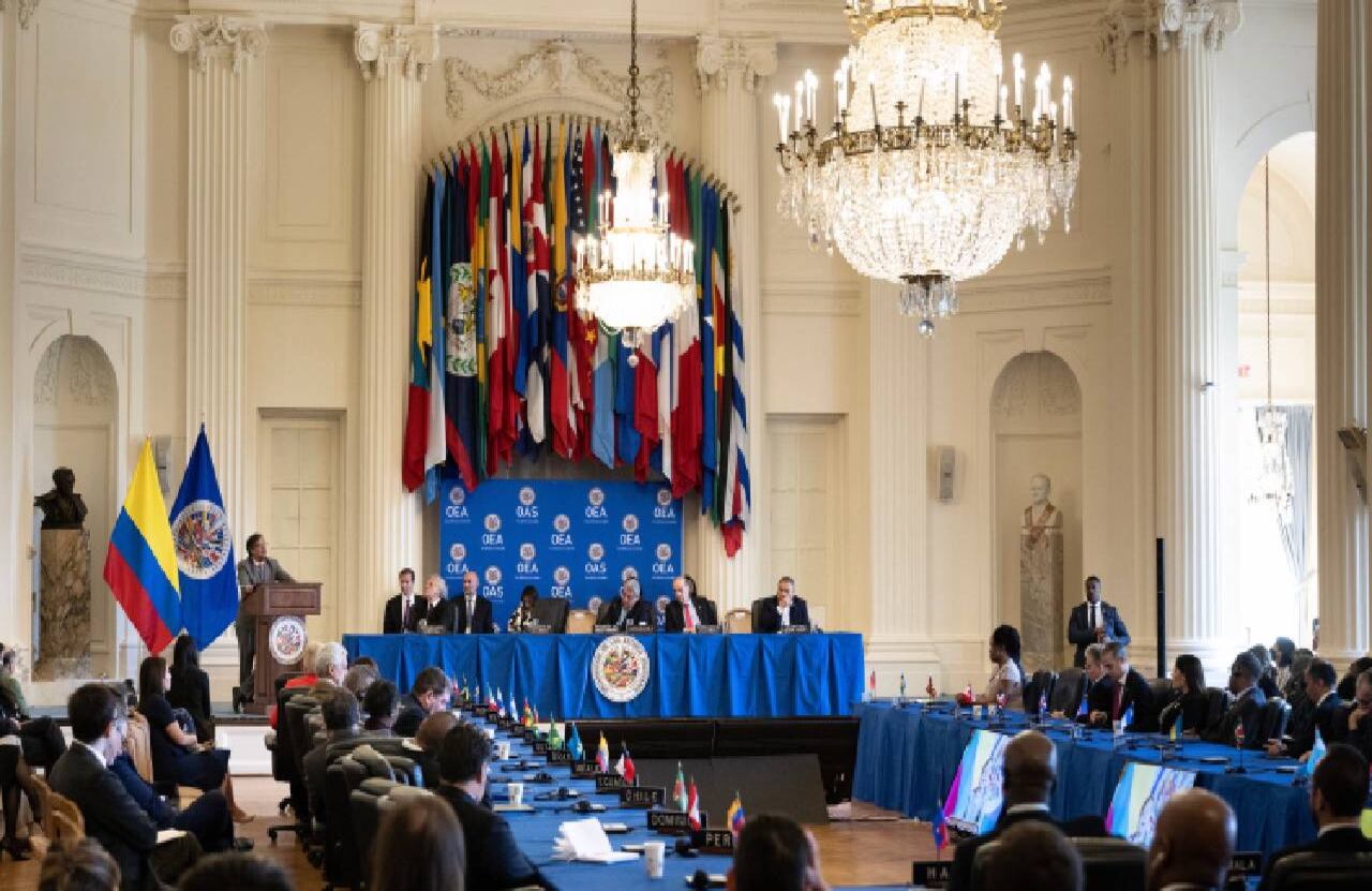 Se agudizan las tensiones entre Perú y Colombia en la OEA.