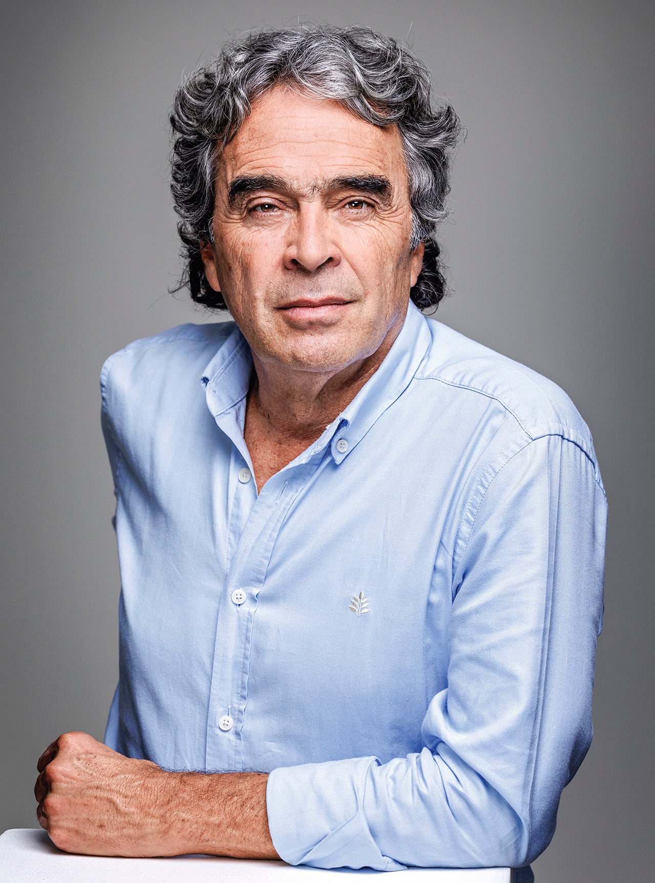 Sergio Fajardo asegura que Iván Cepeda le gana fácil a Abelardo de la Espriella. 