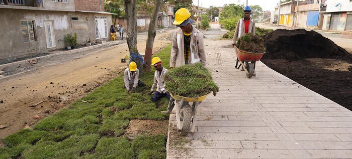 Así avanzan las obras del Bulevar de oriente.