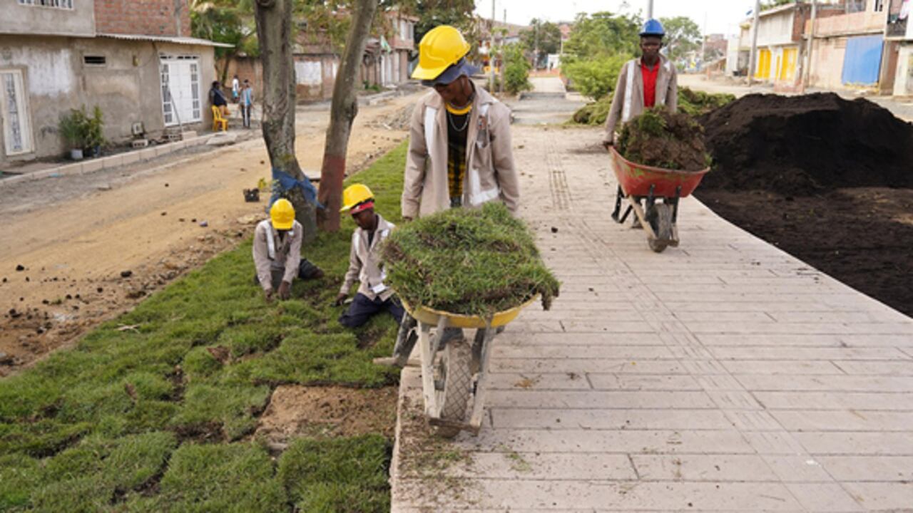 Así avanzan las obras del Bulevar de oriente.