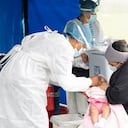 El gobierno de Bogotá adelanta la campaña, "Vacunarse es Mundial".