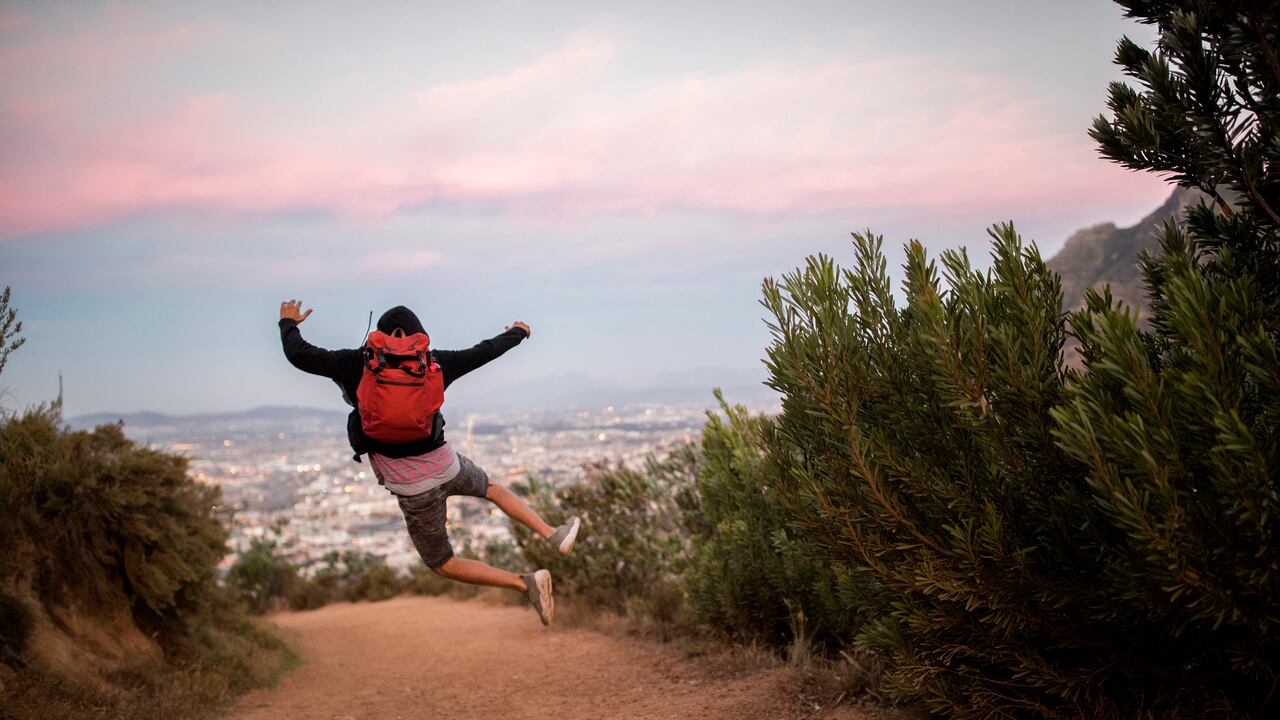 Estos son los cambios que tendría su cuerpo si camina todos los días en ayunas