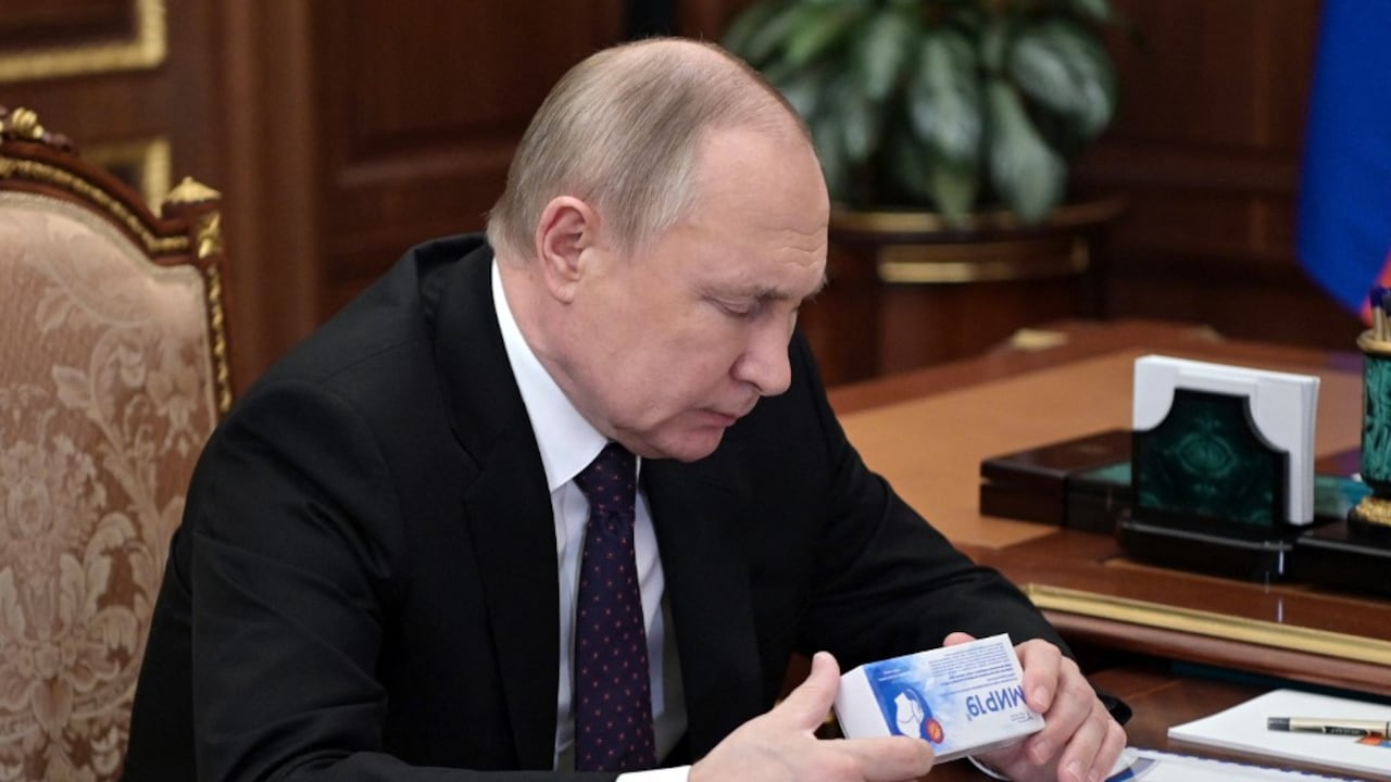 El presidente ruso, Vladimir Putin, tras reunirse con la Agencia Federal Médico-Biológica de Rusia en el Kremlin de Moscú, el 15 de marzo de 2022. (Foto de Mikhail Klimentyev / SPUTNIK / AFP)