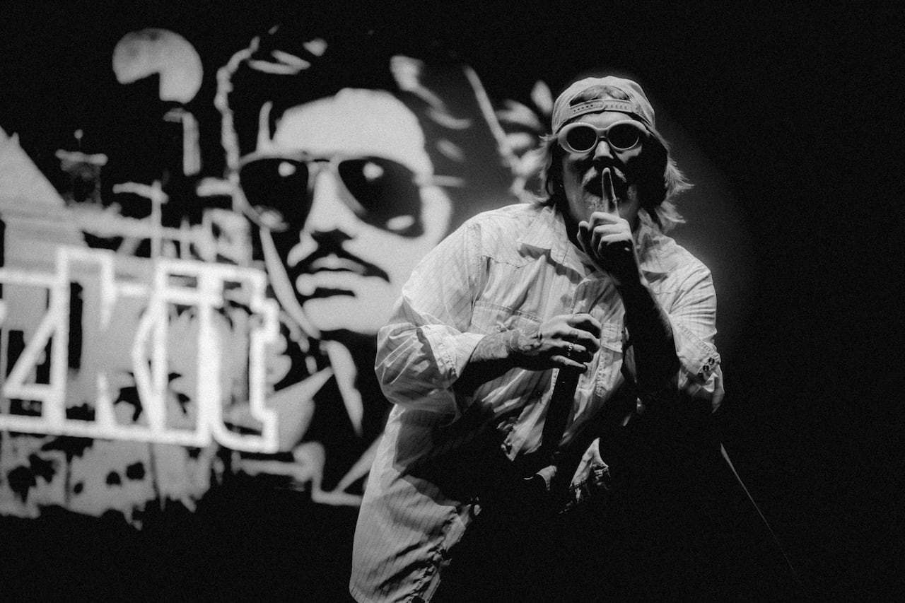 Limp Bizkit cierra Loserville en el MedPlus de Bogotá (dic 5, 2025).