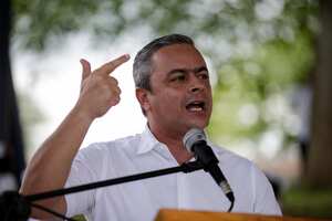 Juan Camilo Restrepo, fue designado como alcalde (e) de Medellín luego de que Daniel Quintero fue suspendido por presunta participación política.