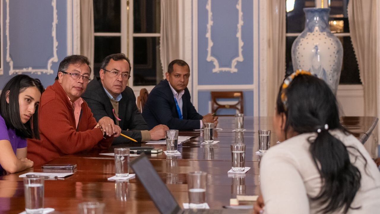 Gustavo Petro llega a acuerdos con los indígenas Embera